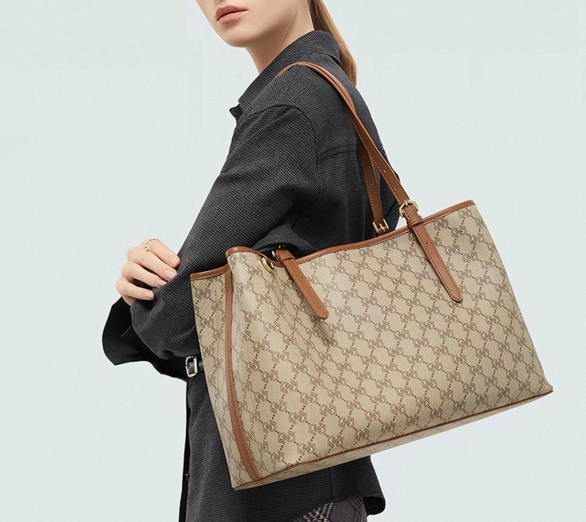 Monogram Shopper