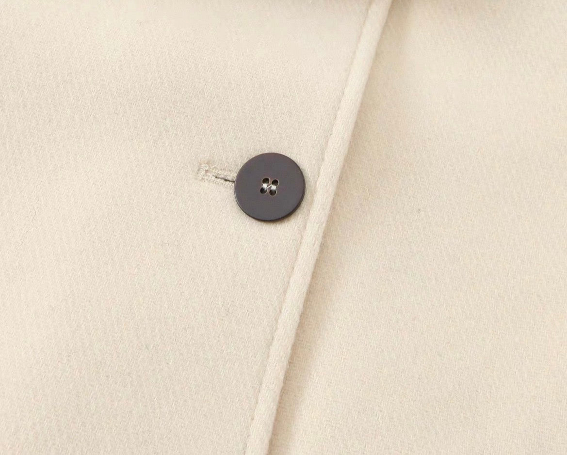 Cropped Jacke mit Kragen