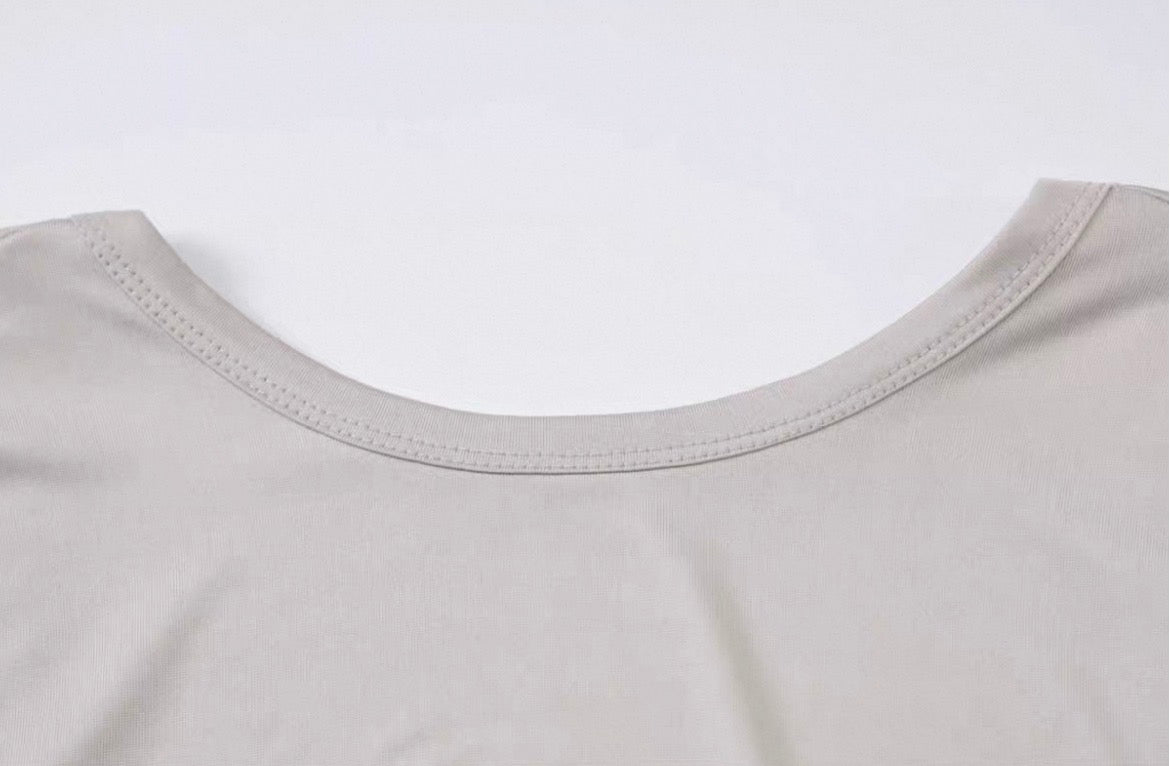 Longsleeve mit Rückenausschnitt