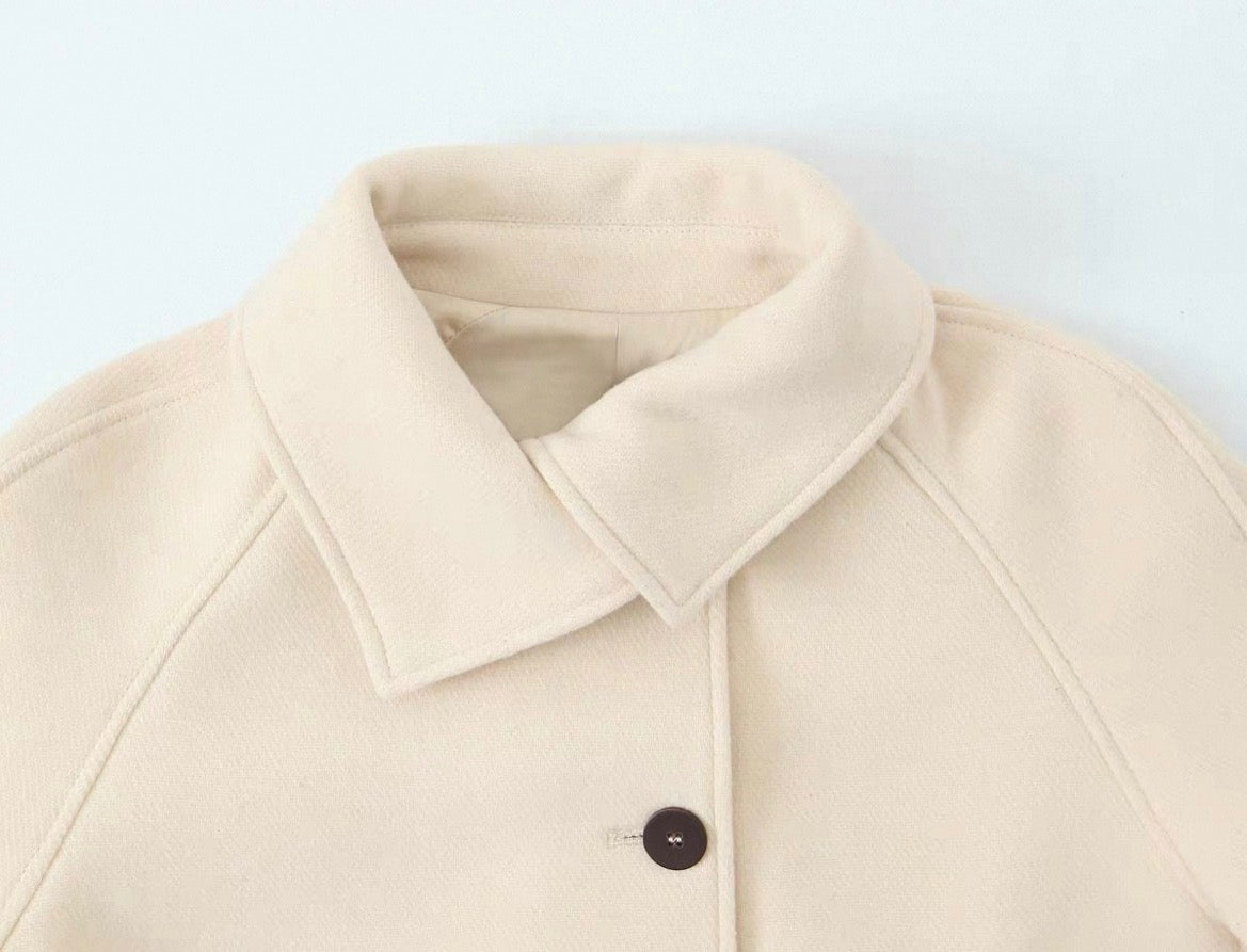 Cropped Jacke mit Kragen