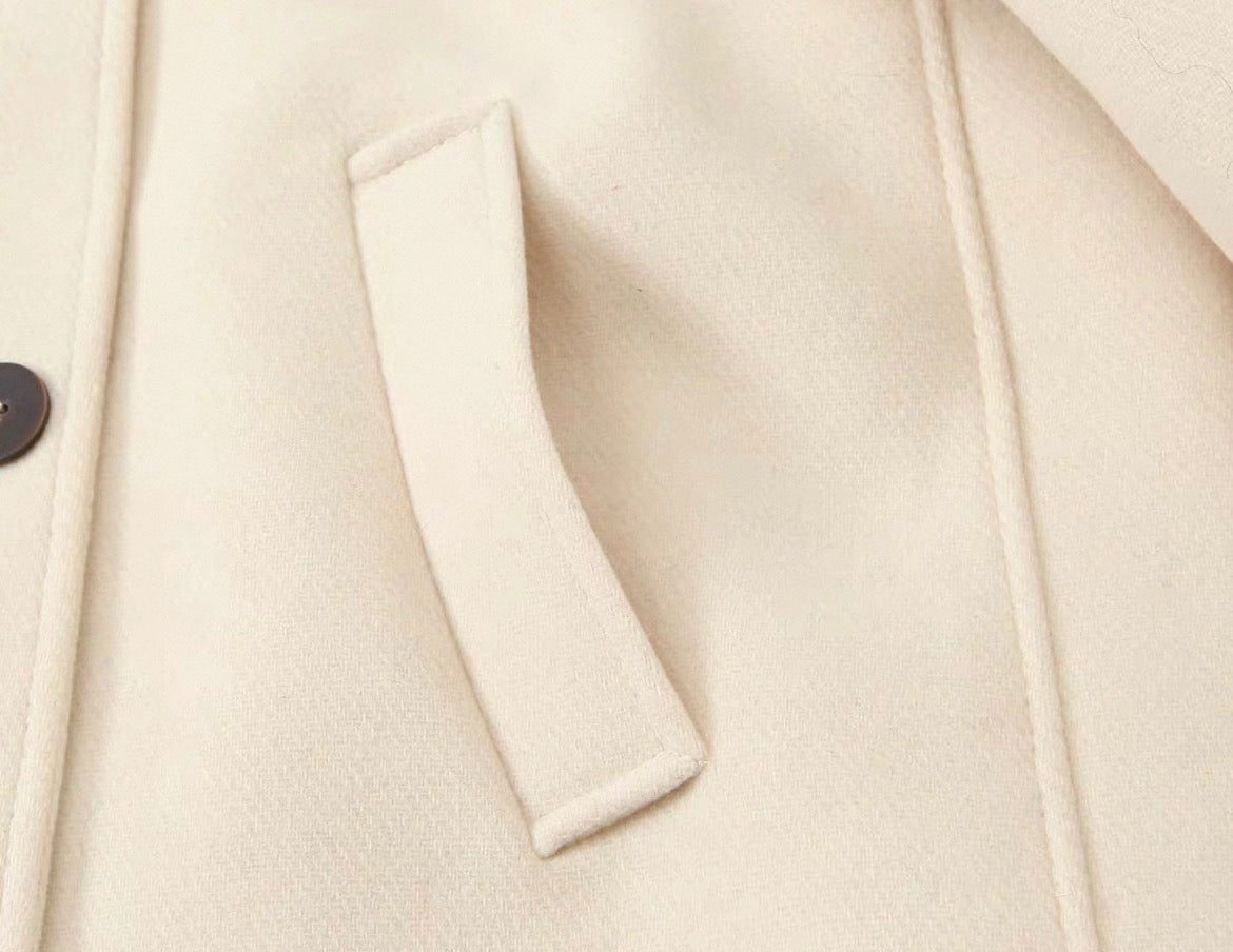Cropped Jacke mit Kragen